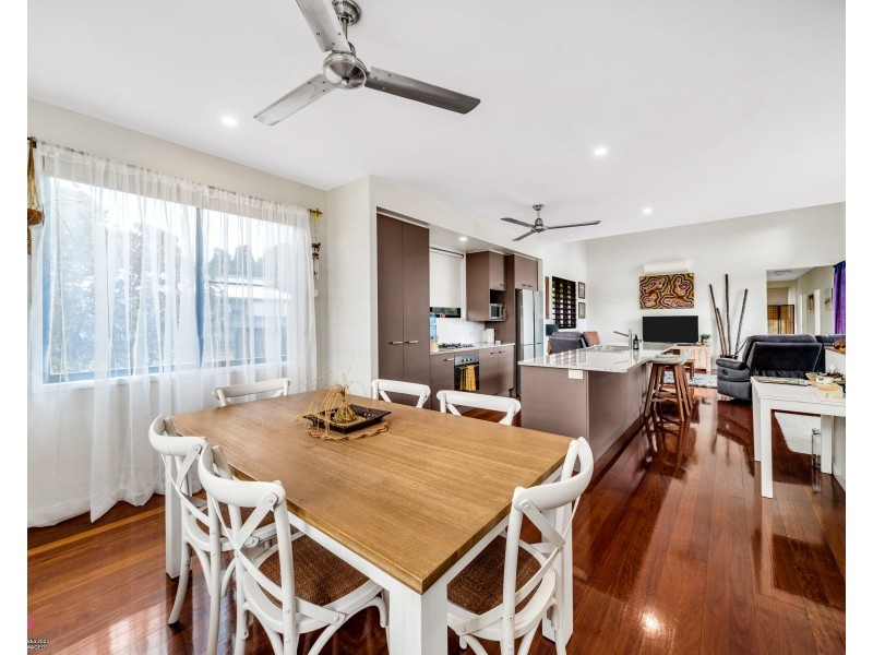 4 Rise Crescent, Mission Beach QLD 4852