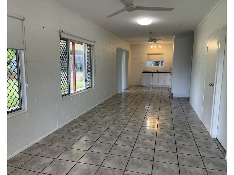 5A Buccaneer St, South Mission Beach QLD 4852