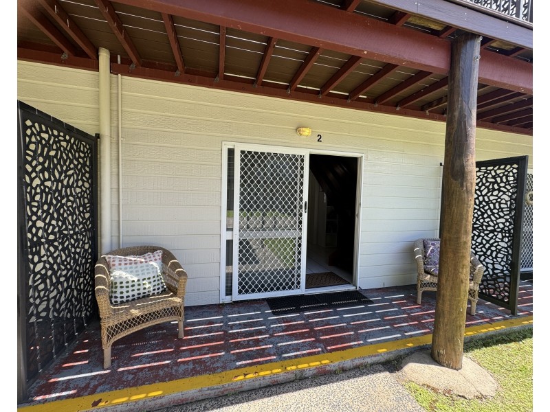 Unit 2/55-57 Reid Rd, Wongaling Beach QLD 4852