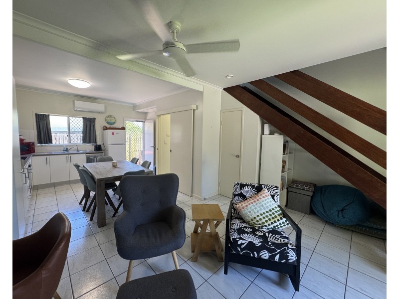 Unit 2/55-57 Reid Rd, Wongaling Beach QLD 4852