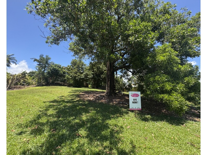 5 Timana Tce, Wongaling Beach QLD 4852