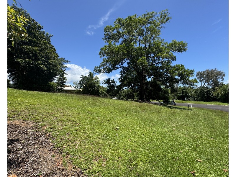 5 Timana Tce, Wongaling Beach QLD 4852