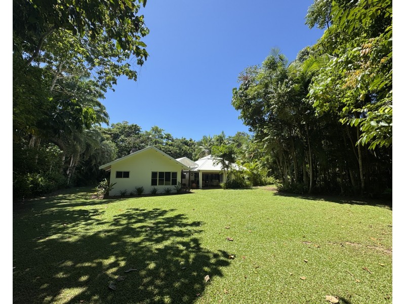 11A Kurrajong Cl, Wongaling Beach QLD 4852