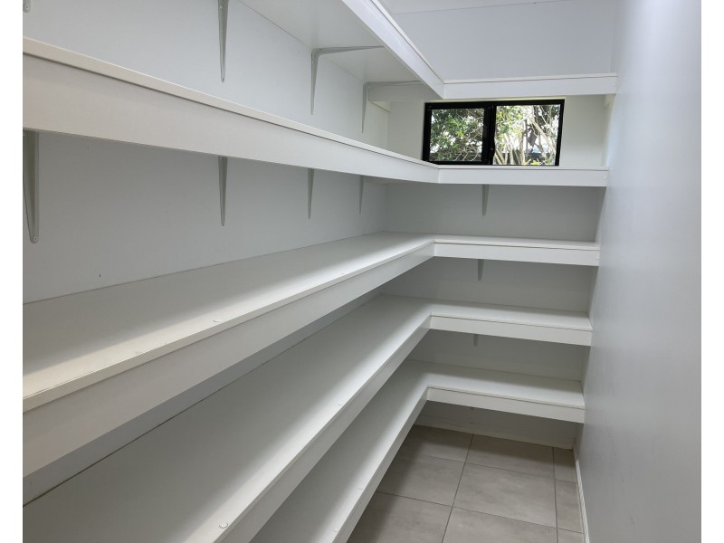 37 Midshipman St, South Mission Beach QLD 4852