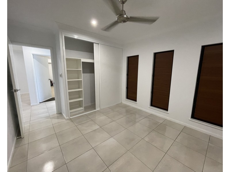 37 Midshipman St, South Mission Beach QLD 4852