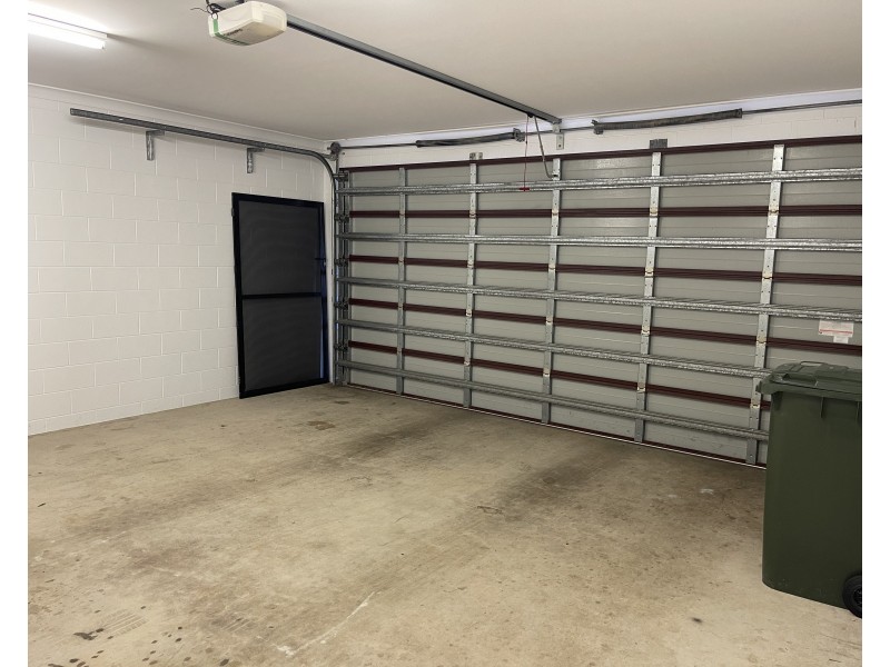 37 Midshipman St, South Mission Beach QLD 4852