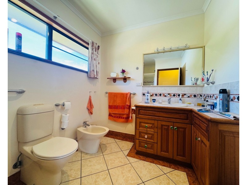 30 Wall St, South Mission Beach QLD 4852