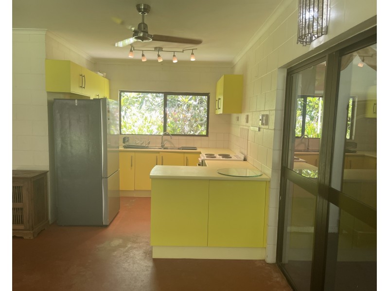 514 Bingil Bay Rd, Midgeree Bar QLD 4852