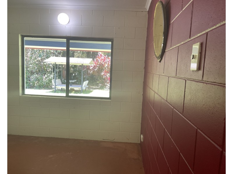 514 Bingil Bay Rd, Midgeree Bar QLD 4852