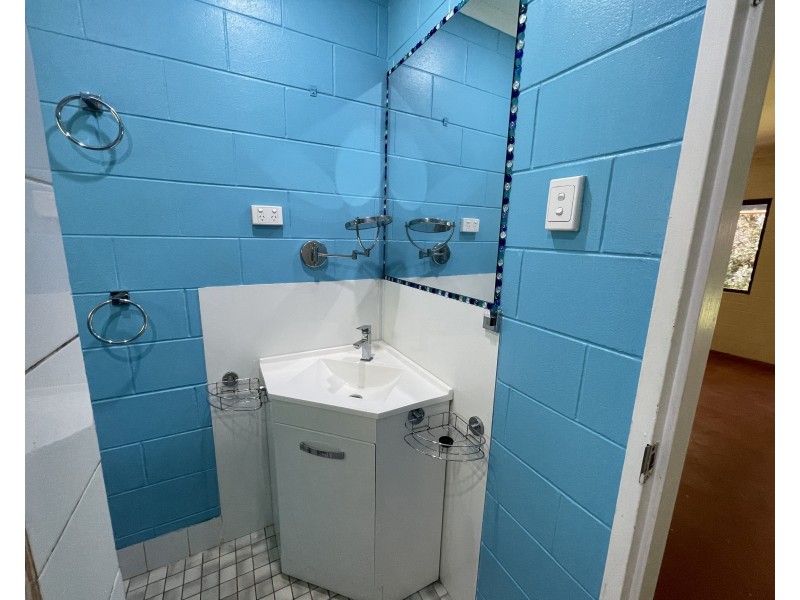 514 Bingil Bay Rd, Midgeree Bar QLD 4852