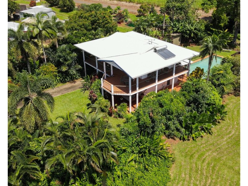 105 Alexander Dr, Mission Beach QLD 4852