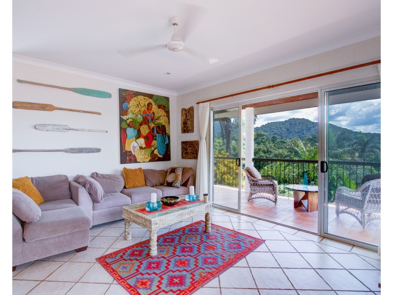 105 Alexander Dr, Mission Beach QLD 4852