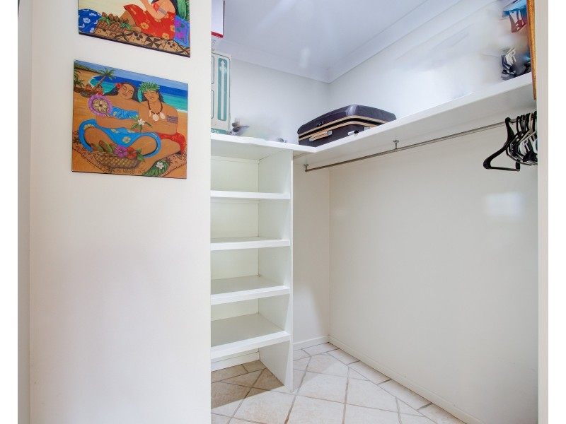 105 Alexander Dr, Mission Beach QLD 4852
