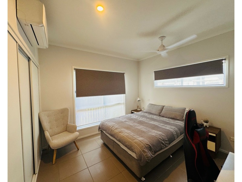 1/20 Seaview St, Mission Beach QLD 4852