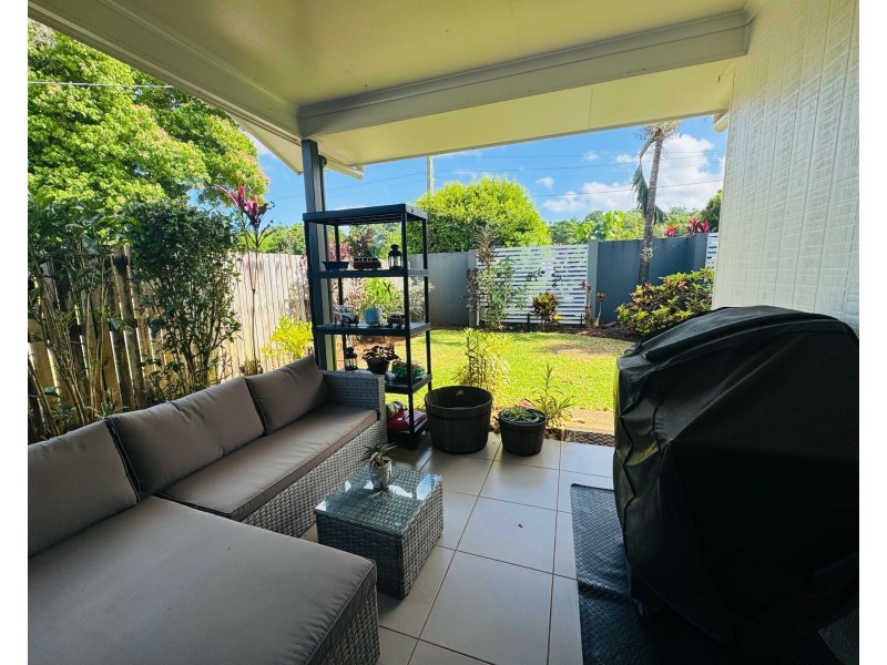 1/20 Seaview St, Mission Beach QLD 4852