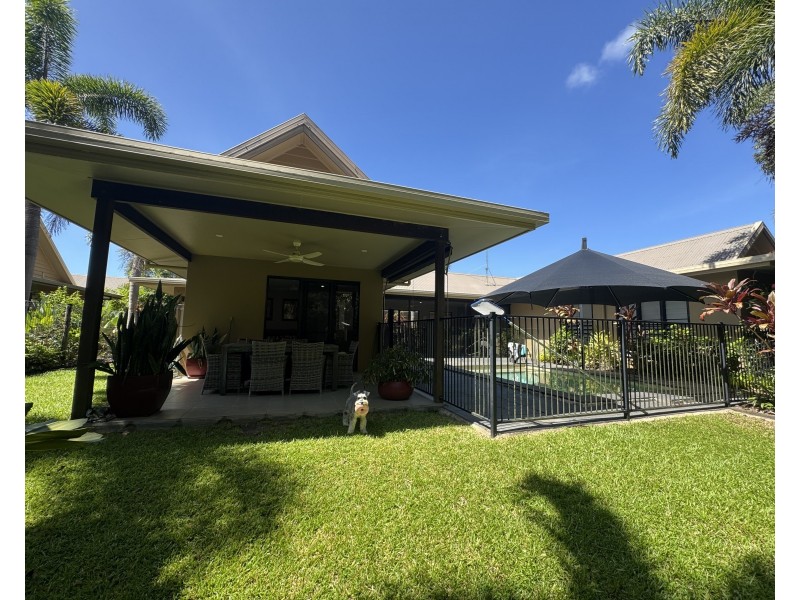 2/34 Mariner Dr, South Mission Beach QLD 4852