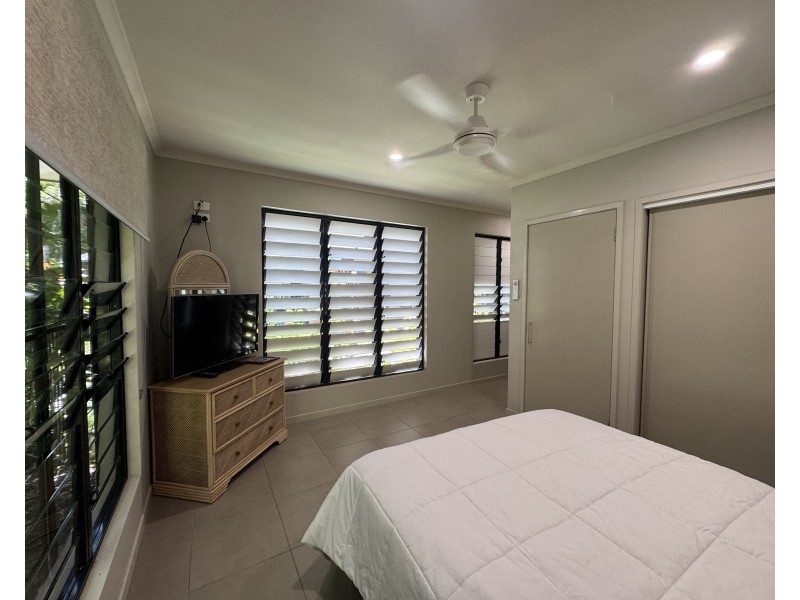 2/34 Mariner Dr, South Mission Beach QLD 4852
