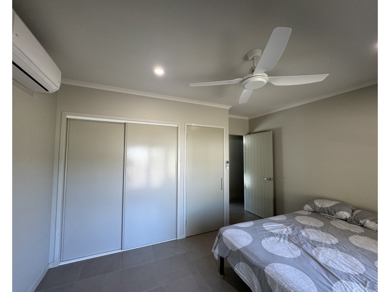 2/34 Mariner Dr, South Mission Beach QLD 4852