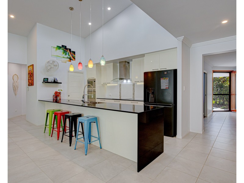 37 Koda St, Wongaling Beach QLD 4852