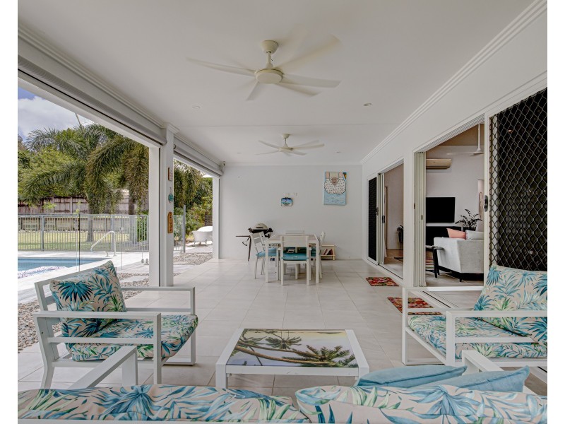 37 Koda St, Wongaling Beach QLD 4852