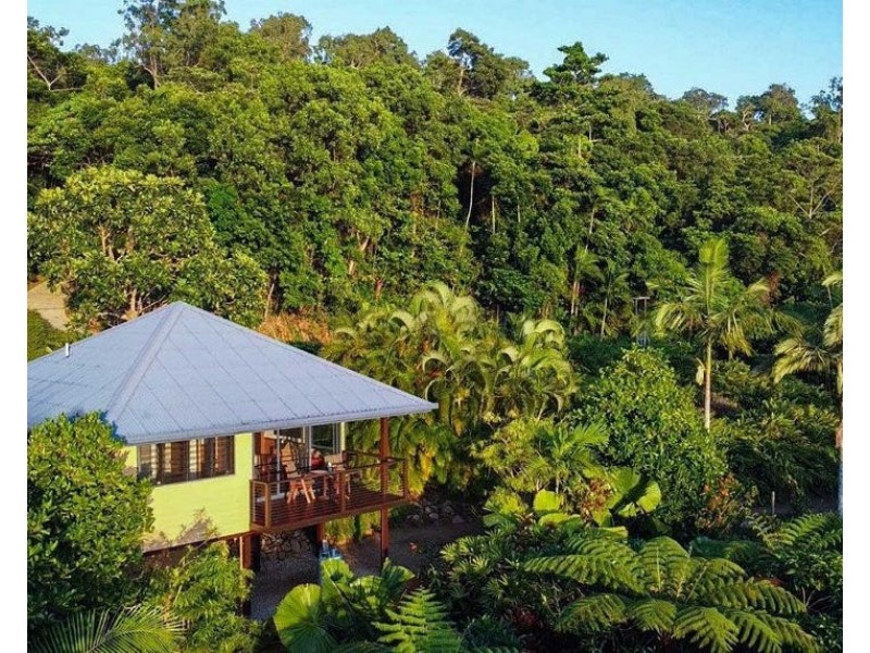 4/73 Explorers Drive, South Mission Beach QLD 4852