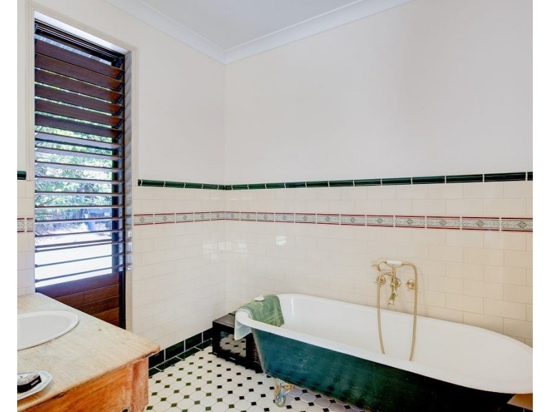 16 Mission Circle, Wongaling Beach QLD 4852