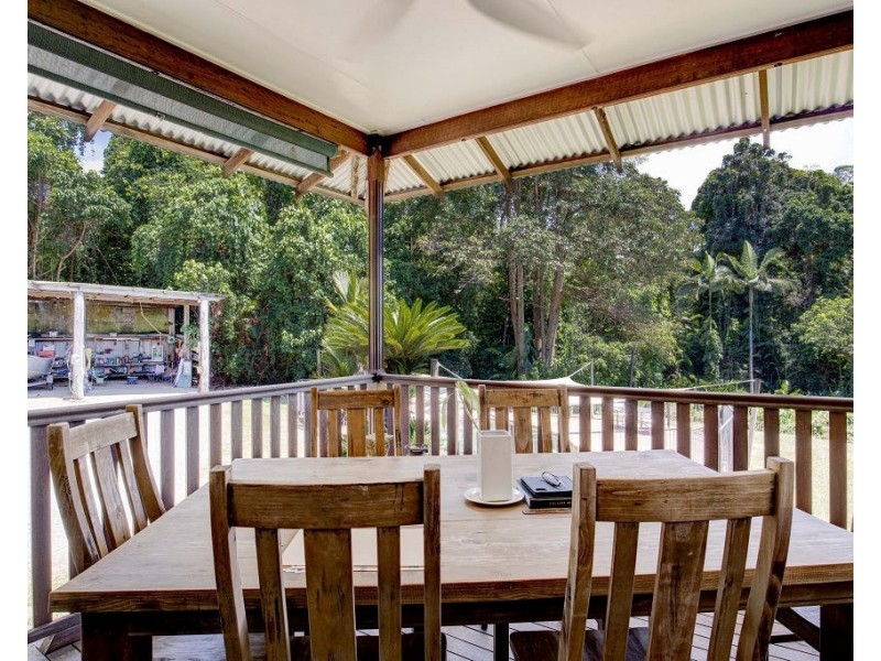 16 Mission Circle, Wongaling Beach QLD 4852