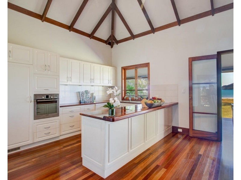 5 Nissen Street, Wongaling Beach QLD 4852