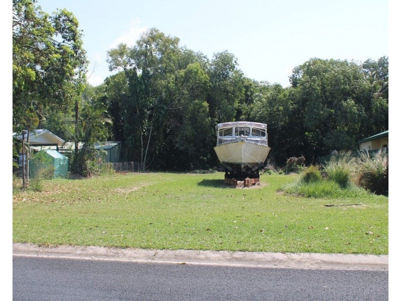 63 Seafarer Street, South Mission Beach QLD 4852