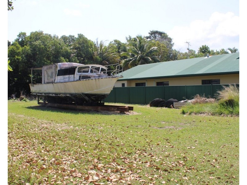 63 Seafarer Street, South Mission Beach QLD 4852