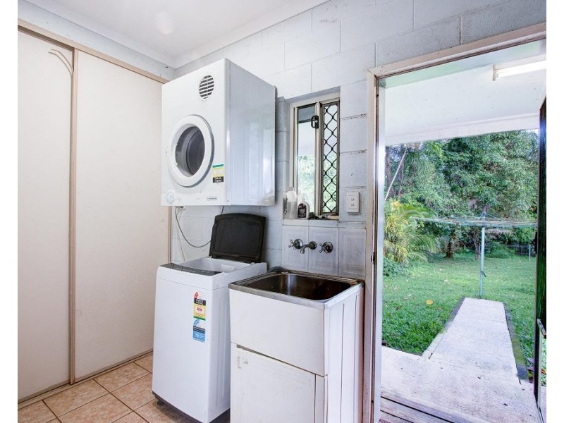 7 Kent Close, Mission Beach QLD 4852