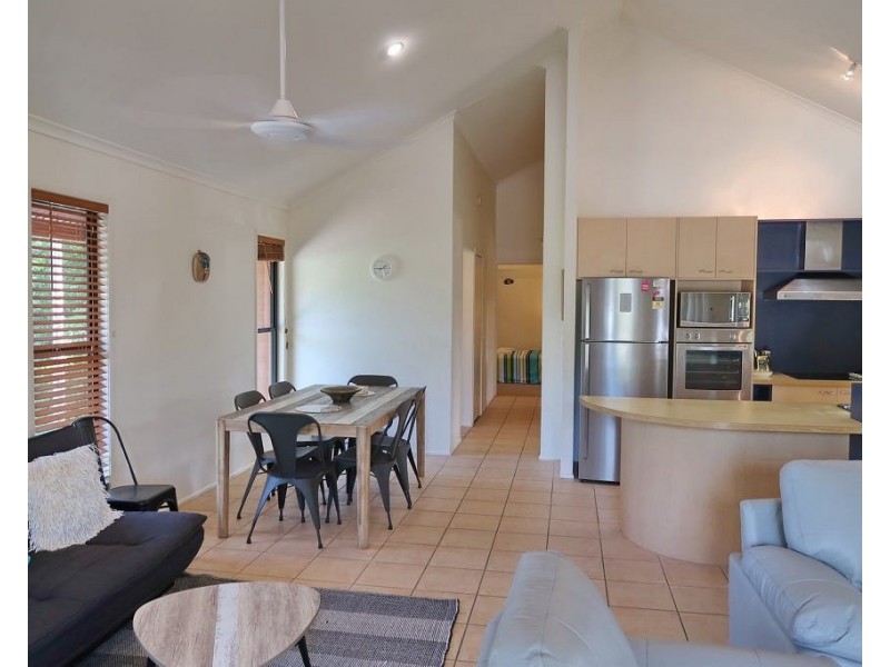 1/21-23 Reid Road, Wongaling Beach QLD 4852