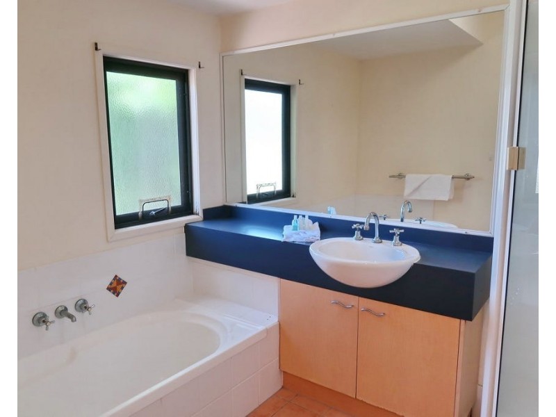 1/21-23 Reid Road, Wongaling Beach QLD 4852