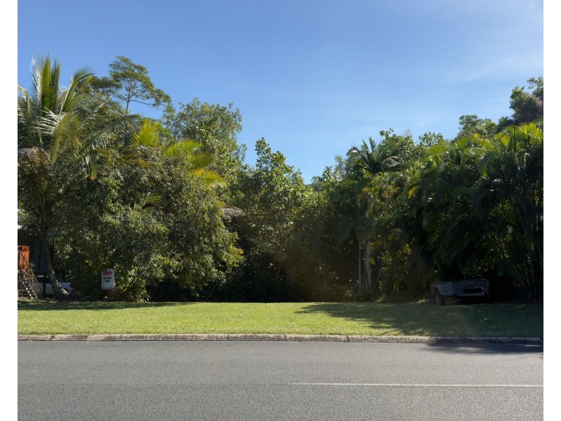 25 Reid Road, Wongaling Beach QLD 4852
