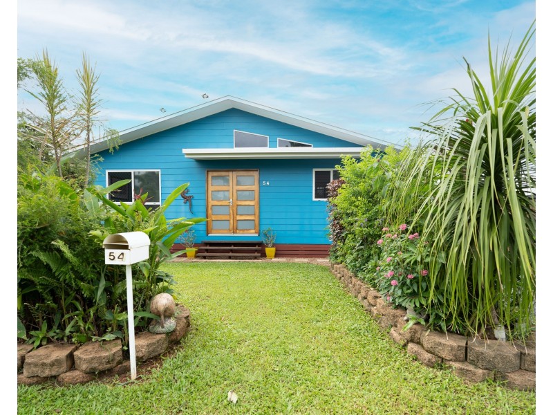 54 Shelly Ct, Mission Beach QLD 4852