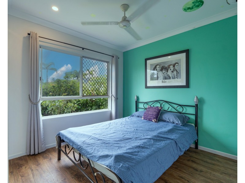 54 Shelly Ct, Mission Beach QLD 4852