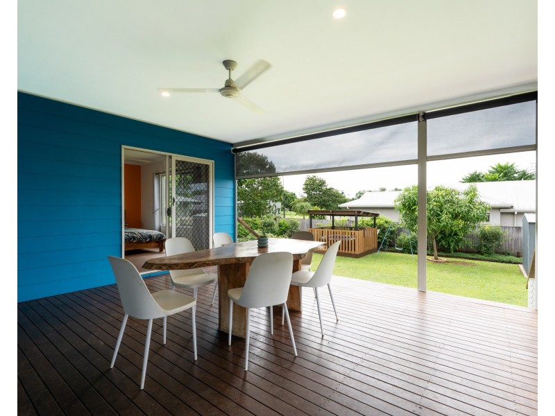 54 Shelly Ct, Mission Beach QLD 4852