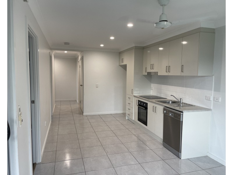 2/20 Coralli Close, Mission Beach QLD 4852