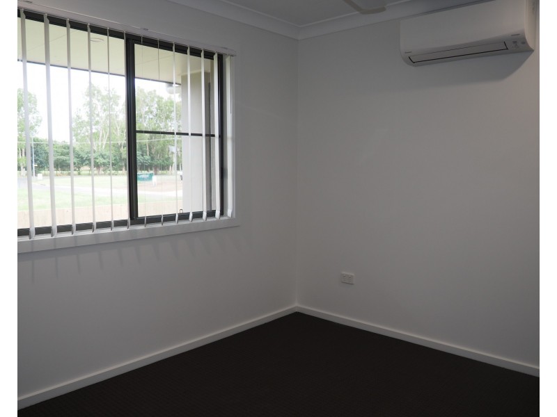 2/8 Coralli Close, Mission Beach QLD 4852