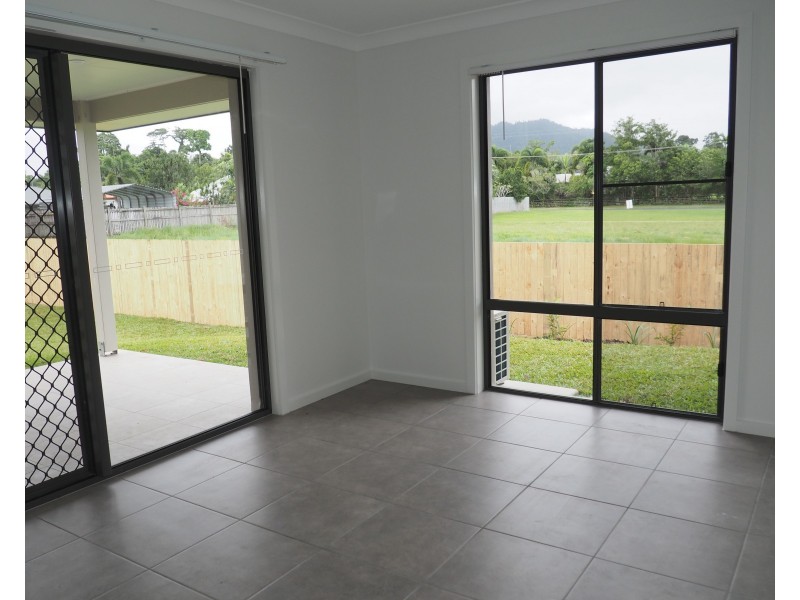 2/8 Coralli Close, Mission Beach QLD 4852