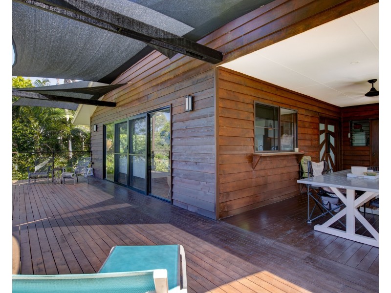 12 Admiralty St, South Mission Beach QLD 4852