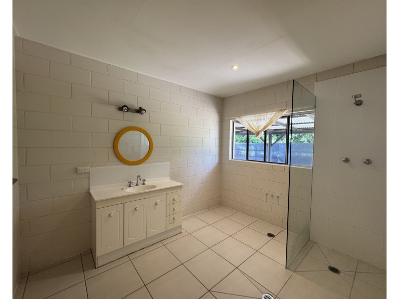 20 Porter Prom, Mission Beach QLD 4852