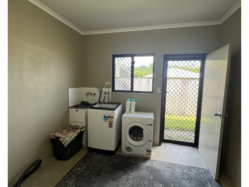 45 Midshipman St, South Mission Beach QLD 4852