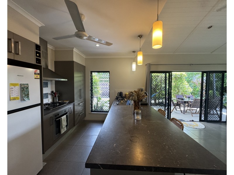 45 Midshipman St, South Mission Beach QLD 4852