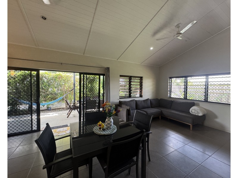 45 Midshipman St, South Mission Beach QLD 4852