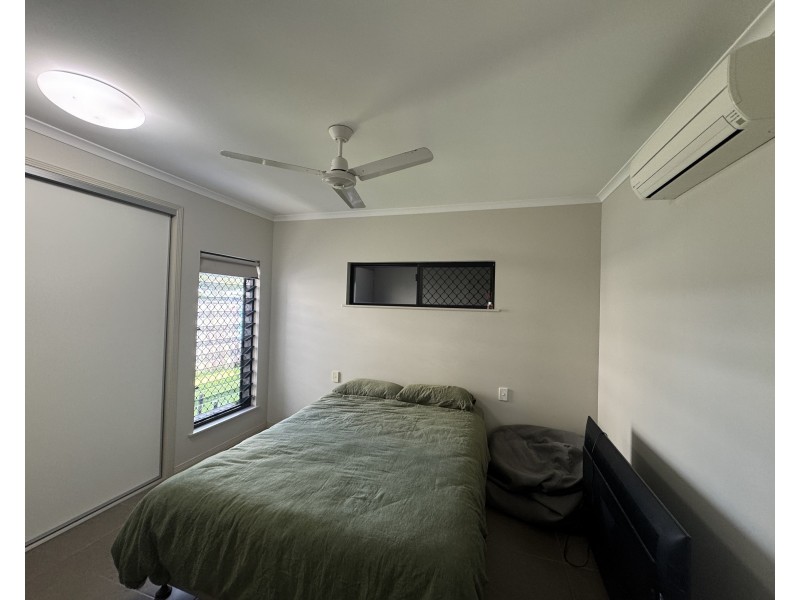 45 Midshipman St, South Mission Beach QLD 4852