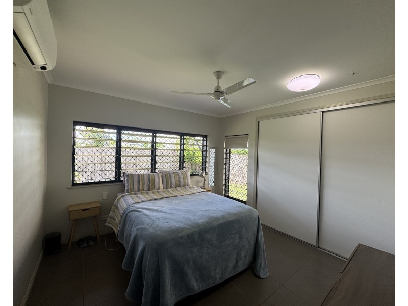 45 Midshipman St, South Mission Beach QLD 4852