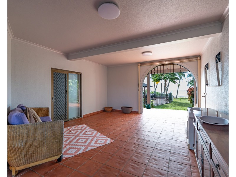 96 Reid Rd, Wongaling Beach QLD 4852