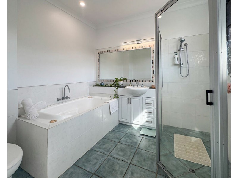 96 Reid Rd, Wongaling Beach QLD 4852