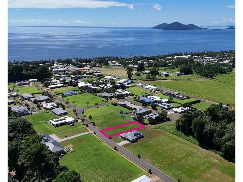 19 Nautilus Street, Mission Beach QLD 4852